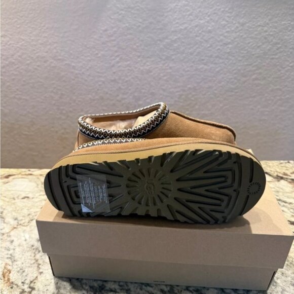 UGG Tasman Slipper Chestnut - Picture 4 of 4